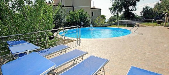 4 bedrooms Commercial property in Budva, Montenegro No. 112 5