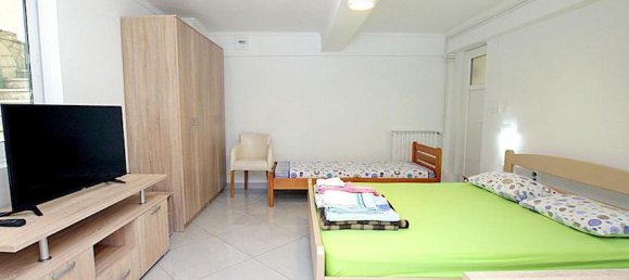 4 bedrooms Commercial property in Budva, Montenegro No. 112 19