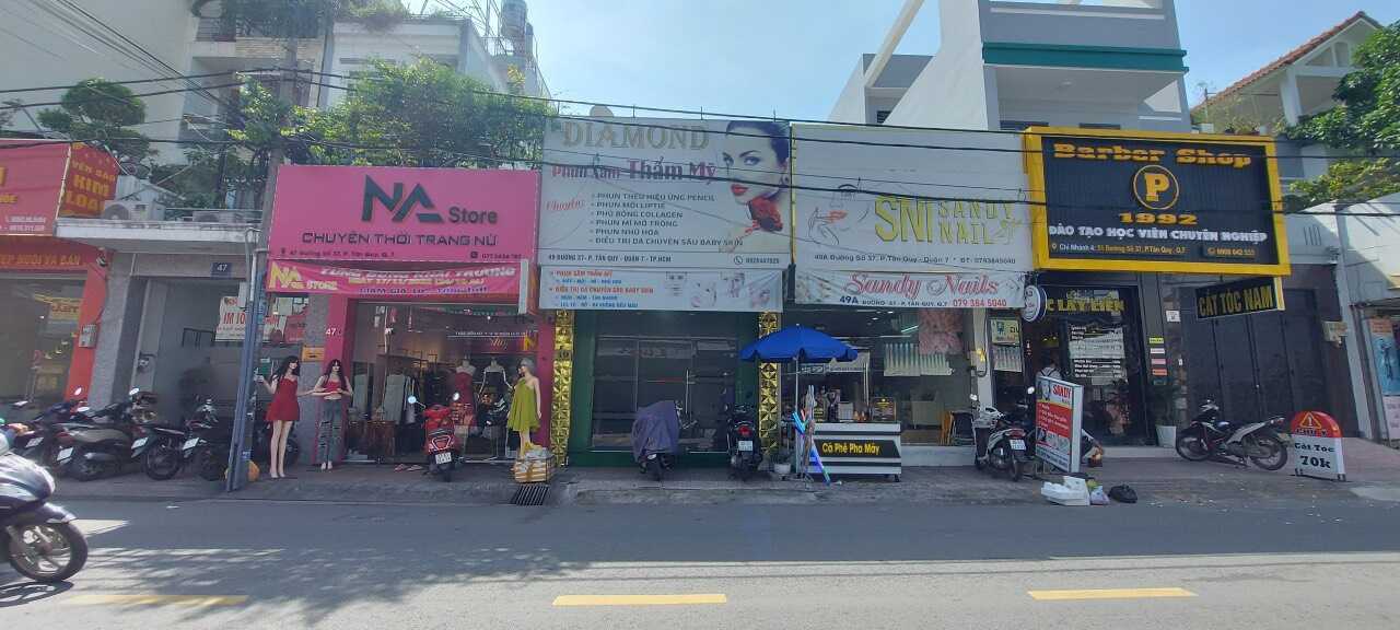 80m² Townhouse in District 7, Vietnam No. 19723