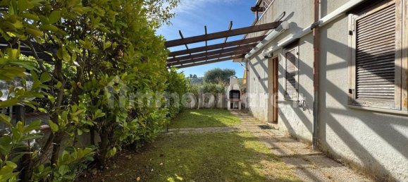 2 bedrooms Apartment in Numana, Italy No. 338822 2