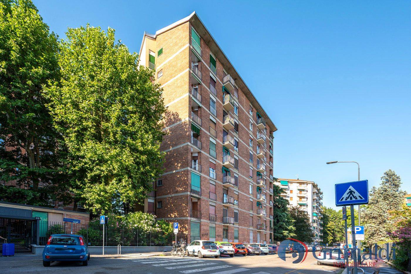 2 Schlafzimmer Wohnung in Milan, Italy, Nr. 355063