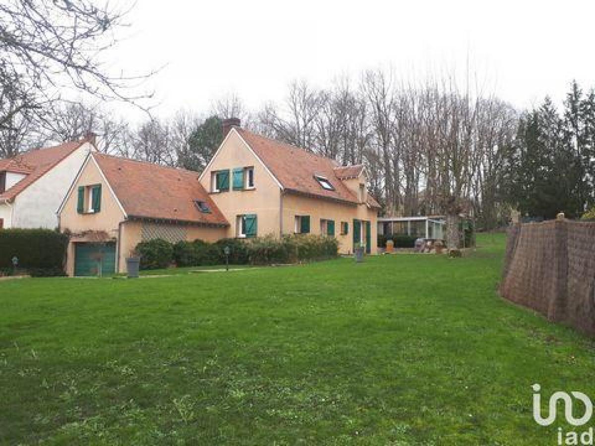 4 bedrooms House in Rambouillet, France No. 9980