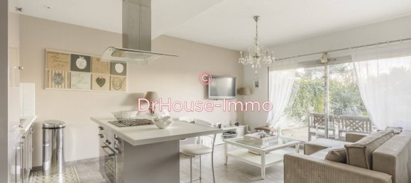 3 Schlafzimmer Wohnung in Bry-sur-Marne, France, Nr. 147440 3