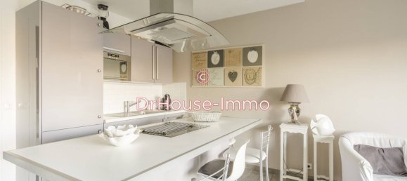 3 Schlafzimmer Wohnung in Bry-sur-Marne, France, Nr. 147440 4