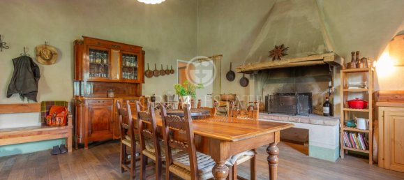 5 bedrooms House in San Casciano dei Bagni, Italy No. 27501 102