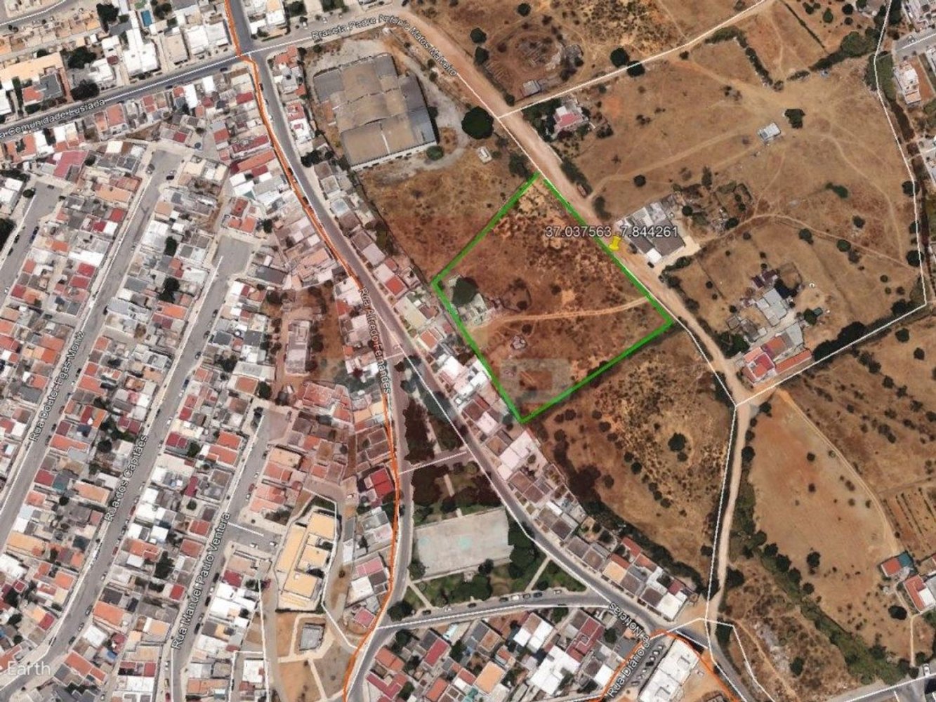  قطعة أرض في Quelfes, Portugal رقم 239885