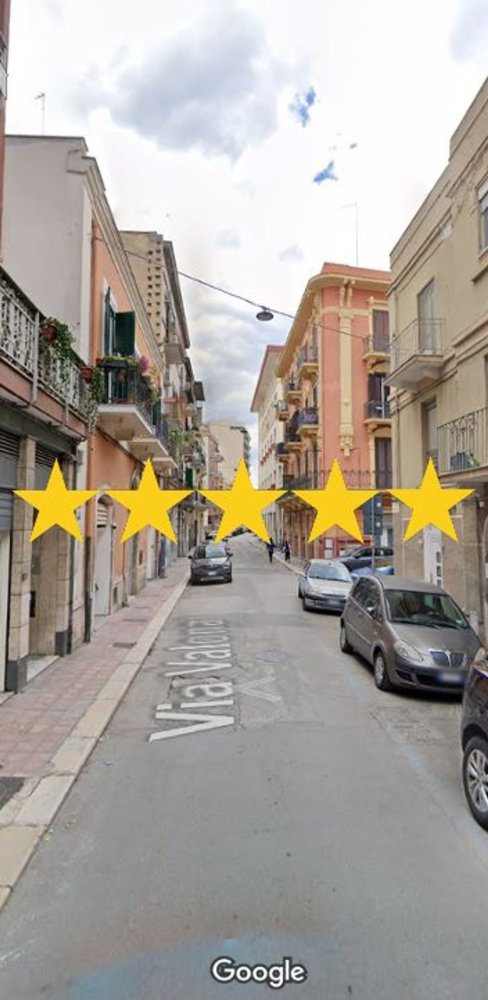 2غرفة شقة في Bari, Italy رقم 93991