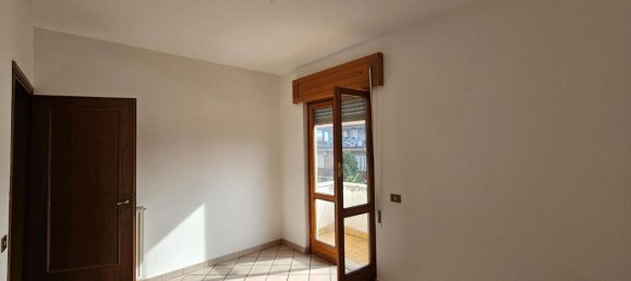 4-Zimmer Wohnung in Rome, Italy, Nr. 192391 11