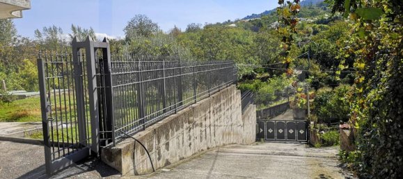 5 rooms Villa in Somma Vesuviana, Italy No. 22662 4