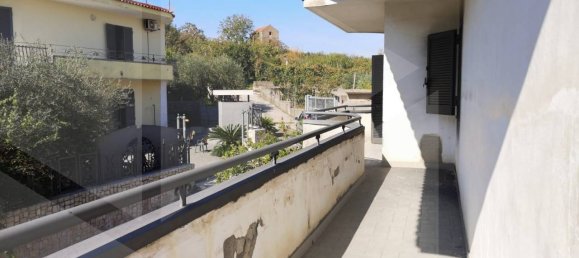 5 rooms Villa in Somma Vesuviana, Italy No. 22662 15