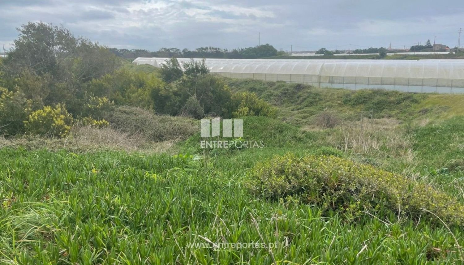 3714m² Land in Povoa de Varzim, Portugal No. 57839