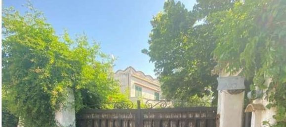 Casa de 5 habitaciónes en Ardea, Italy No. 226830 6