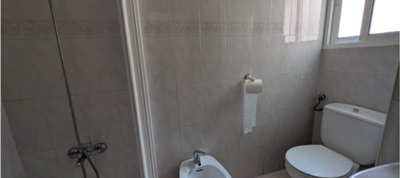 Apartamento T2 em Cordoba, Spain N.º 143824 23