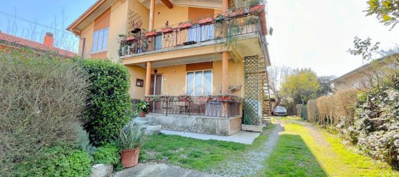 6 rooms House in Udine, Italy No. 235557 39