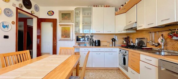 6 rooms House in Udine, Italy No. 235557 13