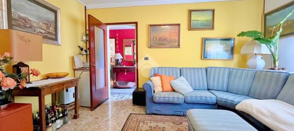 6 rooms House in Udine, Italy No. 235557 9