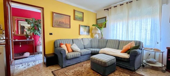 6 rooms House in Udine, Italy No. 235557 8