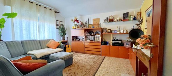 6 rooms House in Udine, Italy No. 235557 7