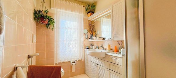 6 rooms House in Udine, Italy No. 235557 26