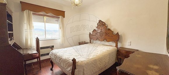 Дом с 4 спальнями в Вила Реал, Португалия № 186617 20