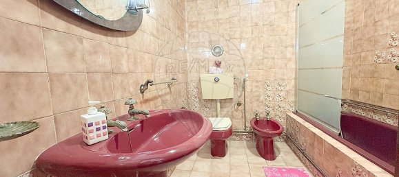 Дом с 4 спальнями в Вила Реал, Португалия № 186617 22