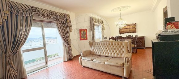 Дом с 4 спальнями в Вила Реал, Португалия № 186617 27