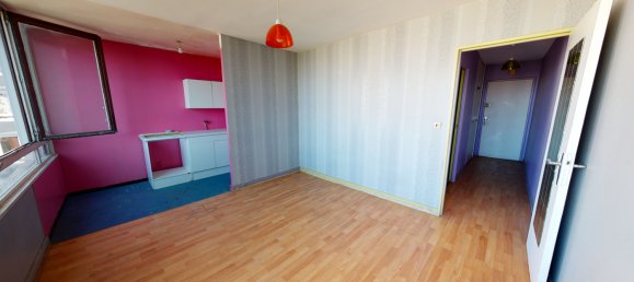 Studio à Aubervilliers, France No. 183773 4