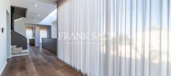 4 bedrooms Villa in Swieqi, Malta No. 10370 24