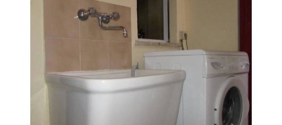 1 bedroom Apartment in Nichelino, Italy No. 254157 4