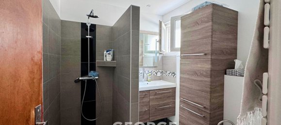 3 bedrooms House in La Flotte, France No. 185247 5