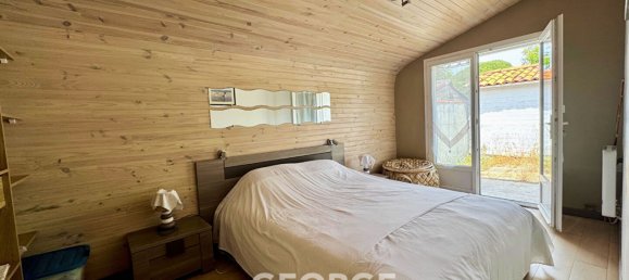 3 bedrooms House in La Flotte, France No. 185247 3