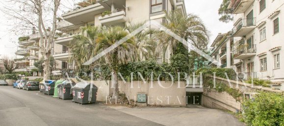 Apartamento de 4 habitaciónes en Rome, Italy No. 158000 30