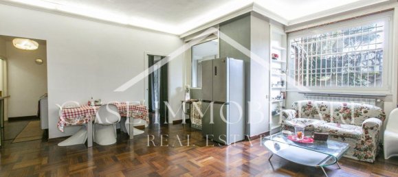 Apartamento de 4 habitaciónes en Rome, Italy No. 158000 3
