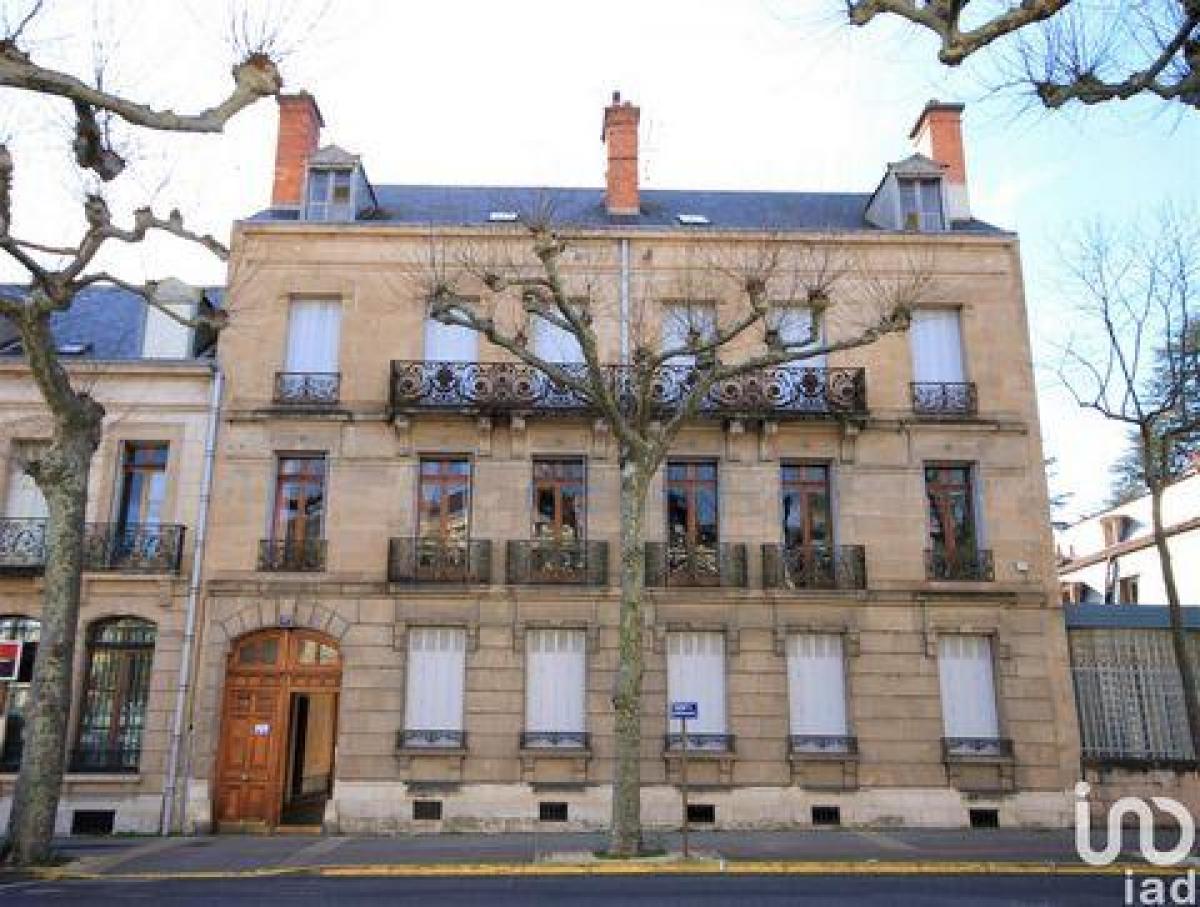 5 bedrooms Condo in Millau, France No. 37424