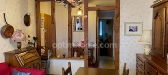 2 bedrooms Apartment in Fleury-les-Aubrais, France No. 85839 2