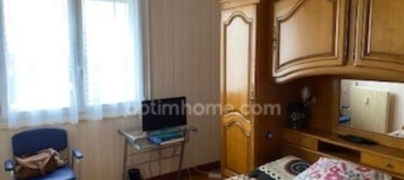 2 bedrooms Apartment in Fleury-les-Aubrais, France No. 85839 7