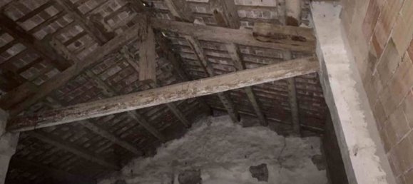 7 rooms Apartment in Ferrara, Italy No. 25121 38