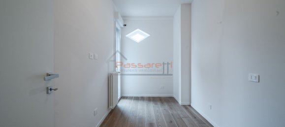 3 Schlafzimmer Wohnung in Milan, Italy, Nr. 329757 18