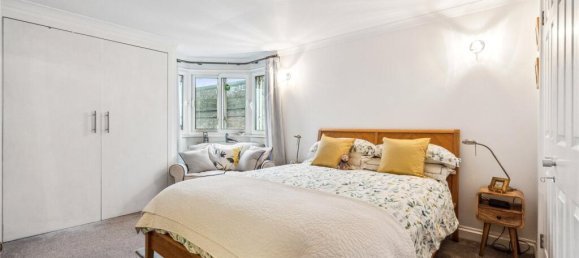 2 bedrooms Apartment in London, United Kingdom No. 5231 4