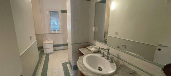 5 bedrooms Villa in Riccione, Italy No. 131171 9