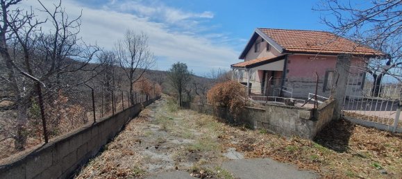 Дом с 4 комнатами в Рагальна, Италия № 162557 9