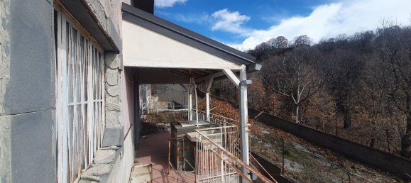 Дом с 4 комнатами в Рагальна, Италия № 162557 2