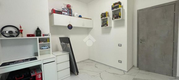 3 rooms Apartment in Monza, Italy No. 15497 28