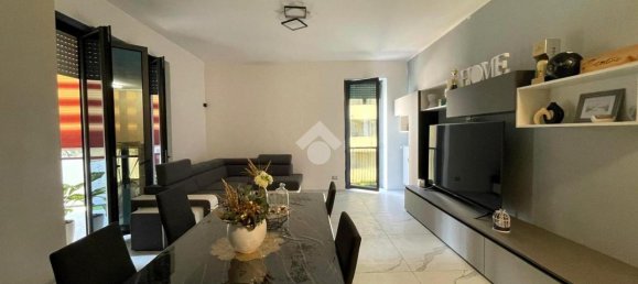 3 rooms Apartment in Monza, Italy No. 15497 15