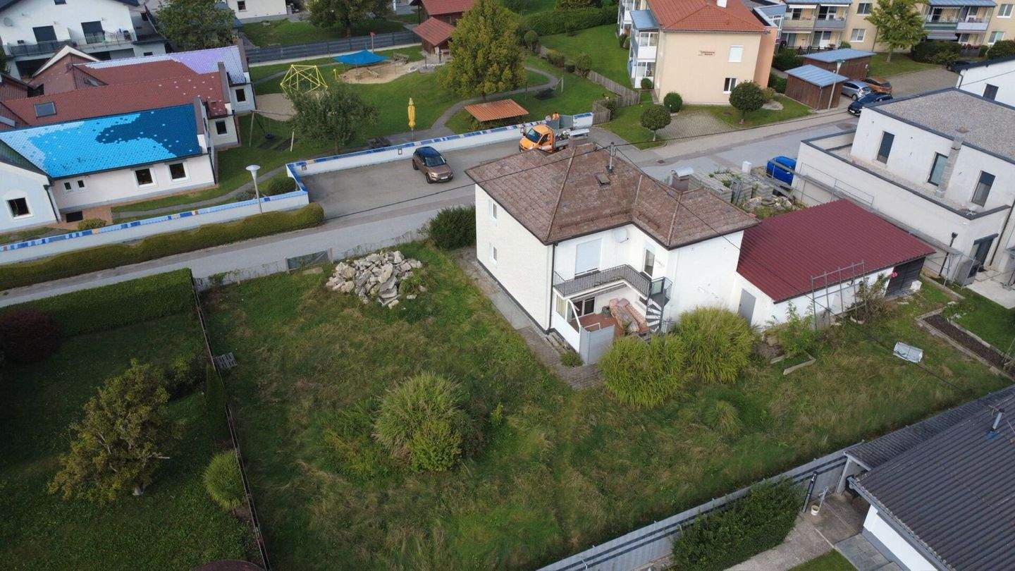 Casa de 5 habitaciónes en Mattighofen, Austria No. 261313