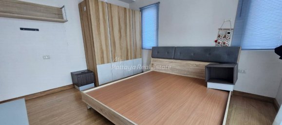 2 bedrooms Condo in Pattaya, Thailand No. 24485 7