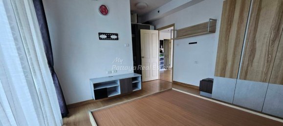 2 bedrooms Condo in Pattaya, Thailand No. 24485 6