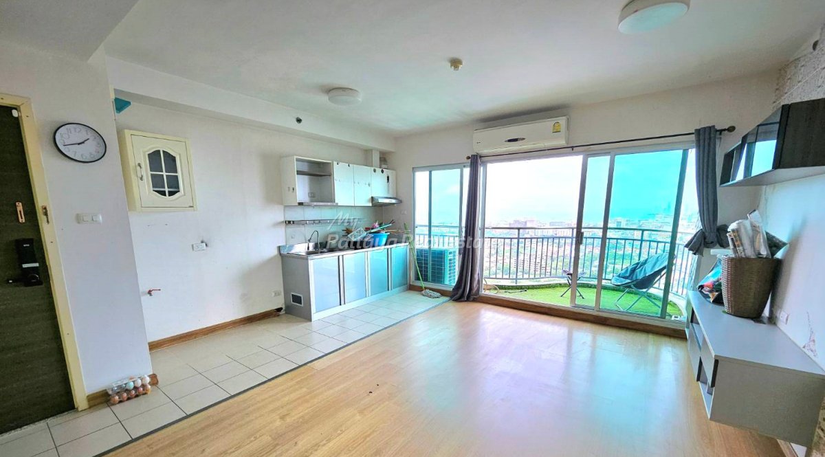 2 bedrooms Condo in Pattaya, Thailand No. 24485