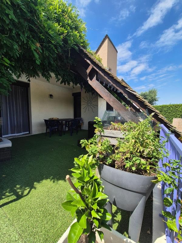 5 bedrooms House in Aveyron, France No. 293672