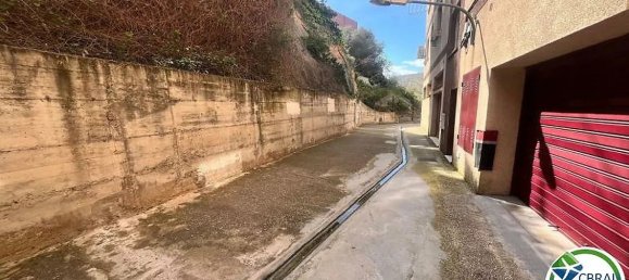 Garage in Roses, Spain 20m², Nr. 184021 3